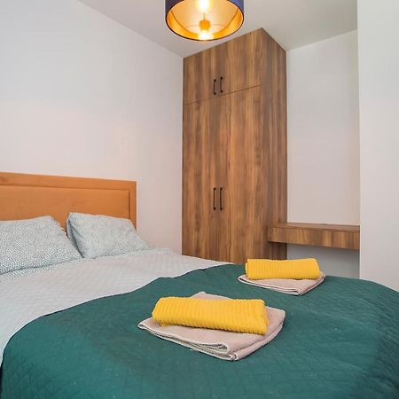 Urban Jungle Apartament Brooke Białystok Esterno foto